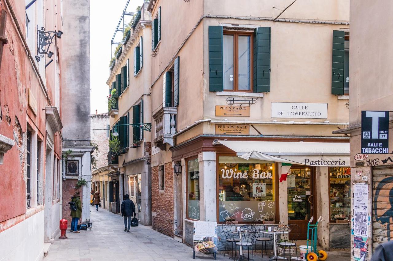 Doge'S Pantheon & St.Mark School In Hidden Venezia Esterno foto